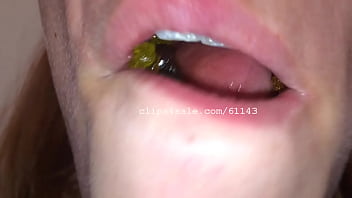 shit eating porn videos