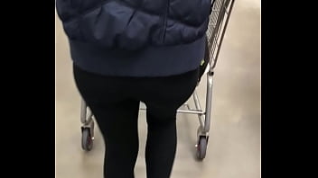 aunty ass grab in public