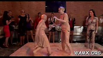 videos of mature women masterbating through their tight panties