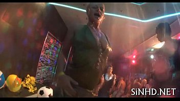 naked hairy babe at party videos