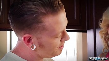 video of mother she get and son fuck and inside come in to mom in the kitchen downlod