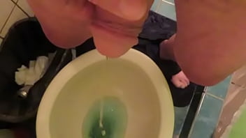 Pissing in toilet is place to wash my cock with my piss