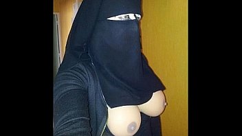 Bitch muslima in niqab Bitch muslima in niqab