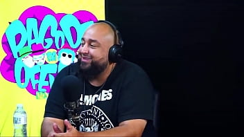 Moreno no podcast todo soltinho Moreno no podcast todo soltinho