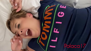 Tava com tesão e fiz uma massagem com muito sexo gostoso Tava com tesão e fiz uma massagem com muito sexo gostoso