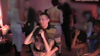 Spy cam at french private party camera espion en soiree privee Spy cam at french private party camera espion en soiree privee