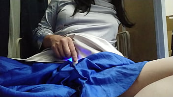 つるつるのサテン女装で、自縛してオナニーしてみた xvideo #64499295