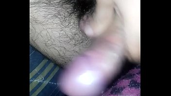 Me la jalo y te muestro como Me la jalo y te muestro como