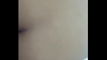 Perra con un macho caliente Perra con un macho caliente