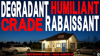 Dominé et humilié dans les toilette publique et crade d'une aire de repos Dominé et humilié dans les toilette publique et crade d'une aire de repos