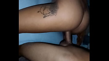 Gulosa e safada sentando gostoso sem camisinha Gulosa e safada sentando gostoso sem camisinha