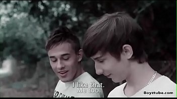 Boys make love