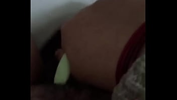下留學生妹自己玩到噴 下留學生妹自己玩到噴
