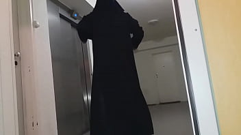 Big boobs muslima in niqab Big boobs muslima in niqab