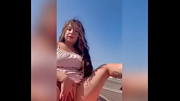 Diann ornelas la famosa chica del walmart se calienta y se masturba sola en el elevador de su departamento con miedo a que un vecino la vea Diann ornelas la famosa chica del walmart se calienta y se masturba sola en el elevador de su departamento con miedo a que un vecino la vea