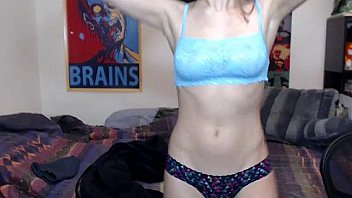 Hot alexxxcoal playing on live webcam