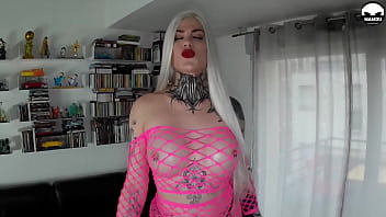 Mamou avec vanessa dresch bande annonce épisode 1 1bis Mamou avec vanessa dresch bande annonce épisode 1 1bis