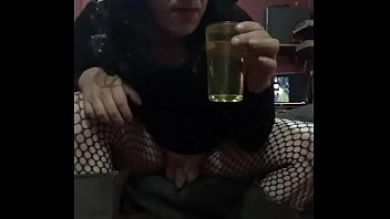 Bisexual crossdresser mark wright wants to d your piss Bisexual crossdresser mark wright wants to d your piss