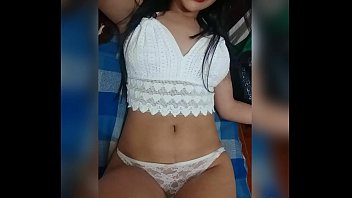 Latina caliente tocandose el coño Latina caliente tocandose el coño