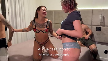 Encontrei com uns amigos e fizemos uma troca de casal depois de um jantarzinho Encontrei com uns amigos e fizemos uma troca de casal depois de um jantarzinho