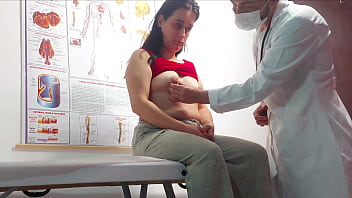 Ginecologista enfia dedo no cu e fode paciente Ginecologista enfia dedo no cu e fode paciente