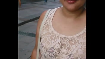 Camisa transparente na principal rua comercial em campinas Camisa transparente na principal rua comercial em campinas