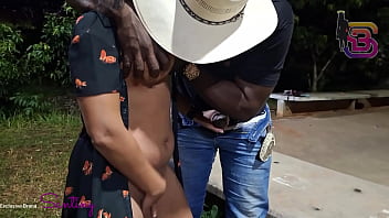 Essa ai não tem hora nem lugar pra dar a buceta Essa ai não tem hora nem lugar pra dar a buceta