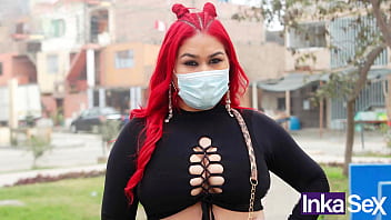Blanca de grandes tetas deja seco a desconocido Blanca de grandes tetas deja seco a desconocido
