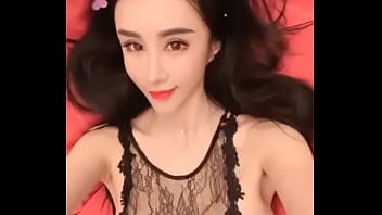 孟晓艺露乳 孟晓艺露乳