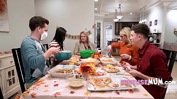 Freeuse thanksgiving with my horny family Freeuse thanksgiving with my horny family