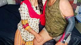 PussySpace-A simple way for mother to earn money, the moneylender has to eat the food