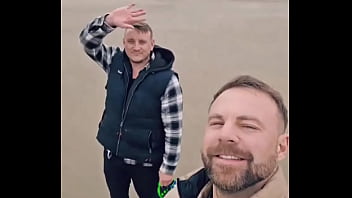 Having a few days away with blokewelshxxx1 and the dogs we had a break in weather and got ourselves down the beach absol