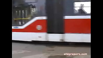 Wendy star plays with a stranger on public bus