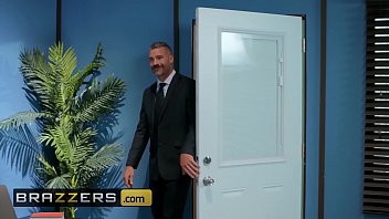 Gift - copy and watch full audrey bitoni video