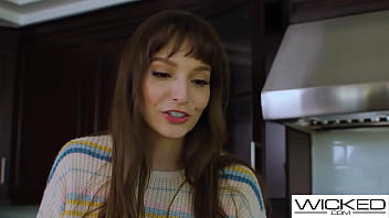 Emma hix lexi luna & seth fucking hard