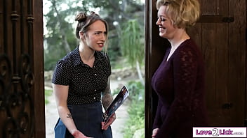 Petite fan girl sonny mckinley meets the voice actress of her favorite character dee busty milf cosplays and lets her licks her pussy