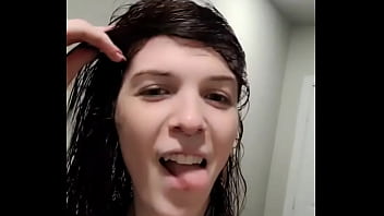 Been going through some weird identity stuff the past few months and i've decided to change my pronouns to she her instead