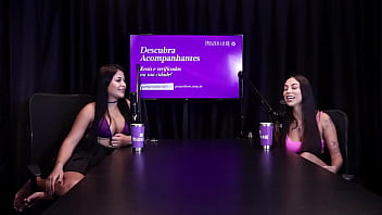 Morena gostosa mostra seus lindos peitos depois de falar que tem a bucetinha apertada e adora fazer boquete - didy reis watch sheer red