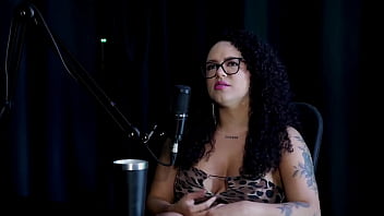Não gosta da forma que chupa os peitos teve a proposta do swing e o exibisionismo e o ido inusitado foi - brunna sweet watch sheer red