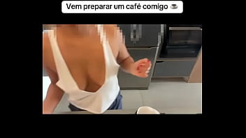 Come prepare a coffee with me ️vem preparar um café comigo#brazilian #housewife #sexy #luna #coffee #cafe #hot #go