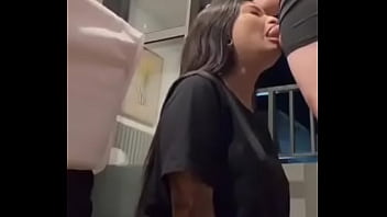 Hoje eu provei que minha garganta não tem limites achou que eu ia parar quando me engasguei mas eu fui até o