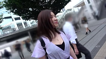 パート1【笑顔愛嬌ずーっと一緒にいたいオナニーの友 no1!!】snsで見つけたエロチャットをバイトにしているなまなま女子をガチ口説き!!実は私…画面越しじゃなくて生チ○ポ舐める方が好きなんですwwぐいぐいジュルジュル舌 べろ 圧がとにかく凄い!!大絶叫でイキ果てる、満点オナニー2発射間違いなしsp!!