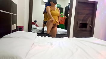 My stepmother's new intense day is starting first she told me to record her while she prepares by warming up her vagina to have it well lubricated during penetration