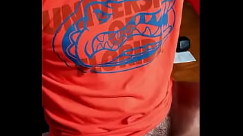 Pervy papi was edging all morning when a chat buddie said he wanted to dick frott together this is something pervy papi