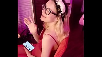 #stream behind the scenes ; i like #petplay and all kind of that #roleplay comment somthing under my 5 posts and il