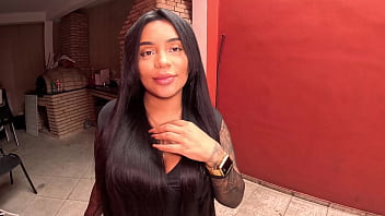 Milena queiroz gostou da gostosa que segura a câmera e chupou ela toda enquanto leva rola do safado