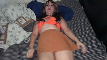 Smally dickson got bored at the party and ended up fucking her best friend's boyfriend just because
