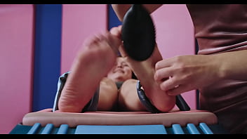 Thick busty alice peachy tickling fetish - sfw extreme feet and body tickling with sabina