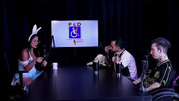Foi para um reality show iniciou com vídeo chamada a mãe é uma safada e teve que pagar para gravar - tifany rocha swing cast watch sheer red