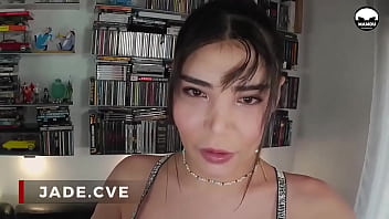 Hello a new video is coming soon to my page join me with the superb jadecve from the french tv show "la villa des cœur